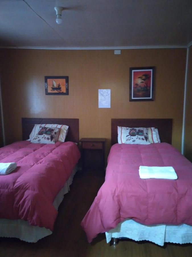 Hostal Geminis ,Phillipi 653 Centro 푸에르토나탈레스 외부 사진